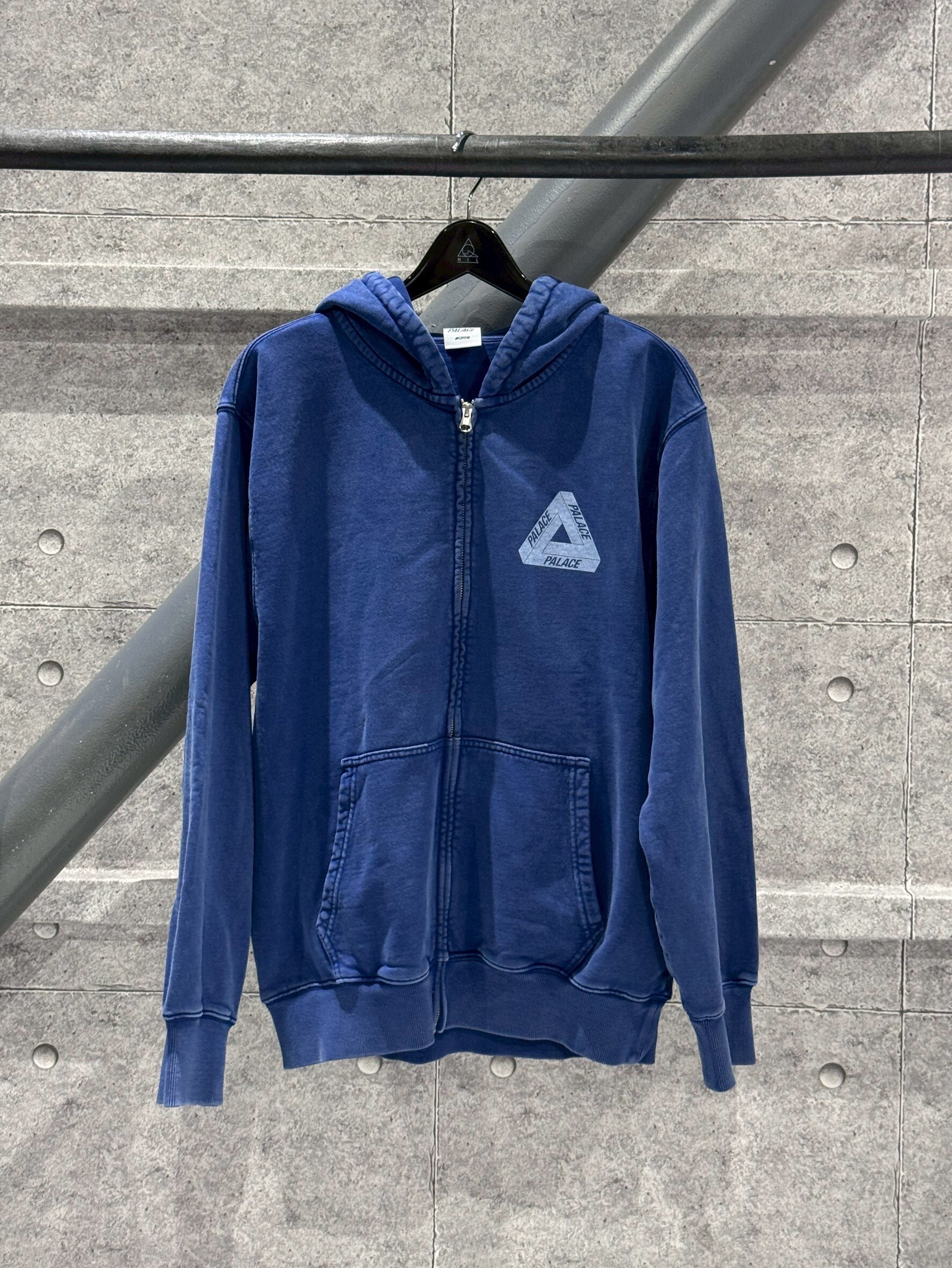 PALACE 前後LOGO 牛仔水洗 連帽外套