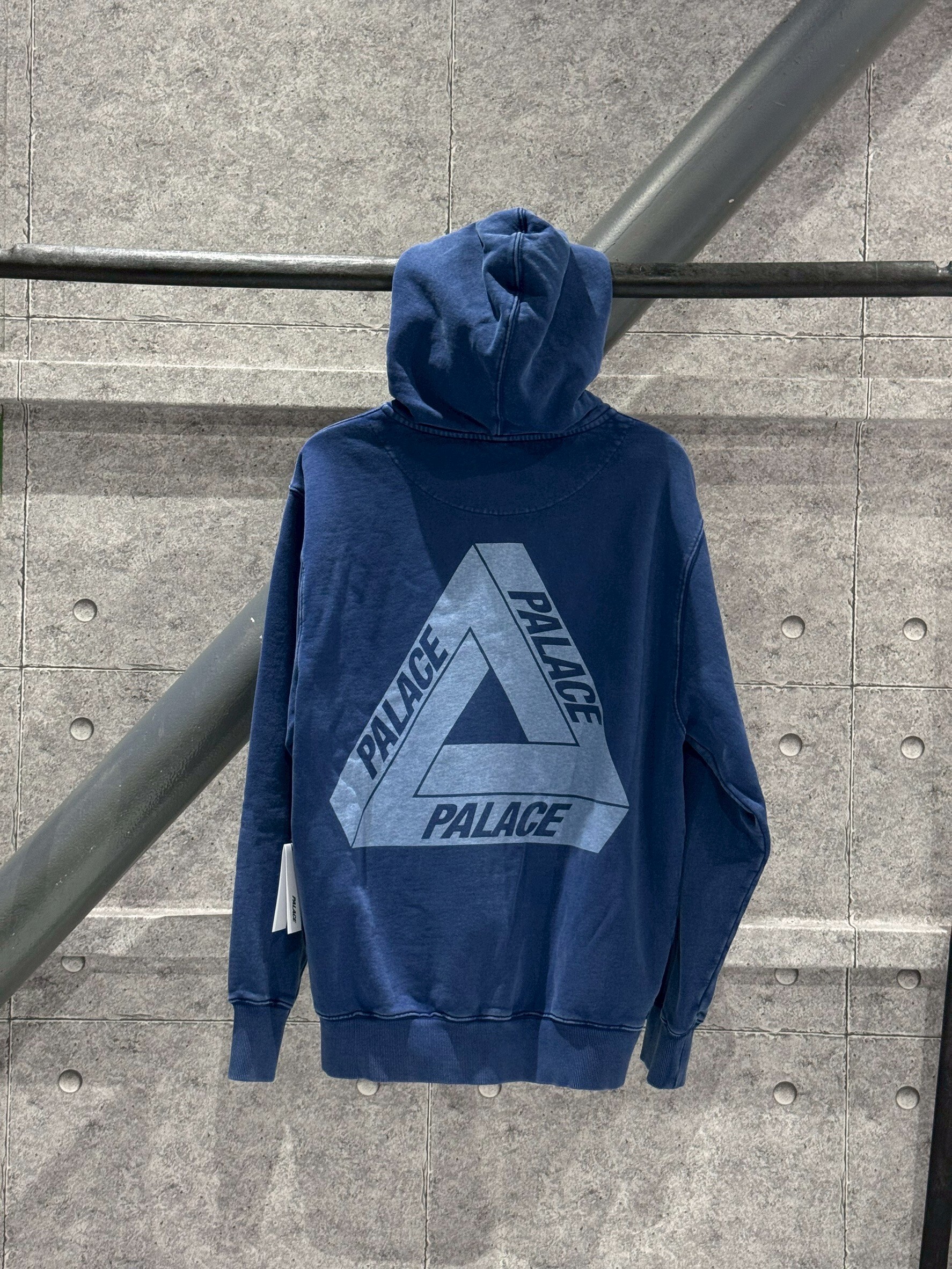 PALACE 前後LOGO 牛仔水洗 連帽外套