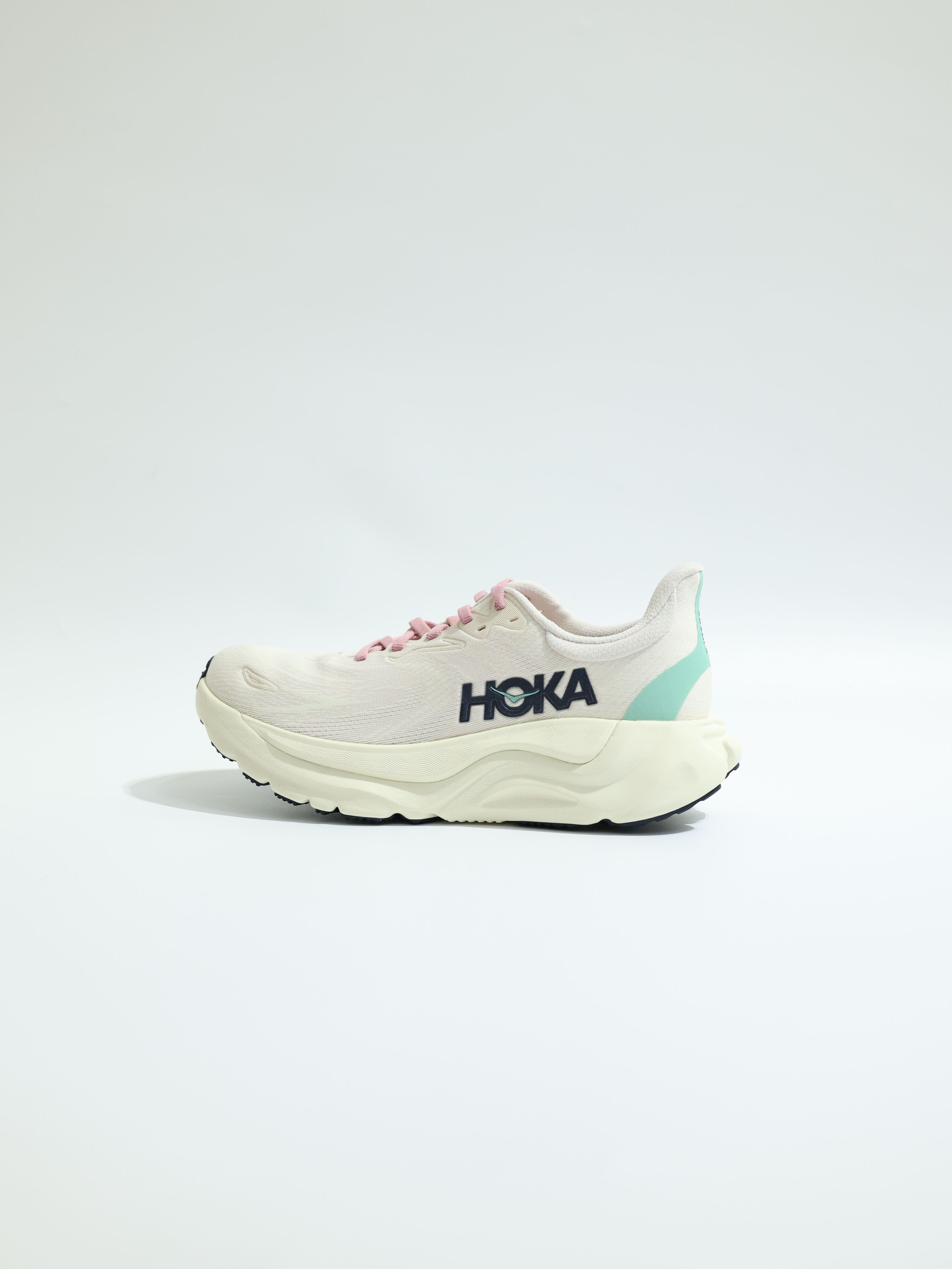 HOKA ONE ONE 女 路跑鞋 Arahi 8 Wide HO1168711