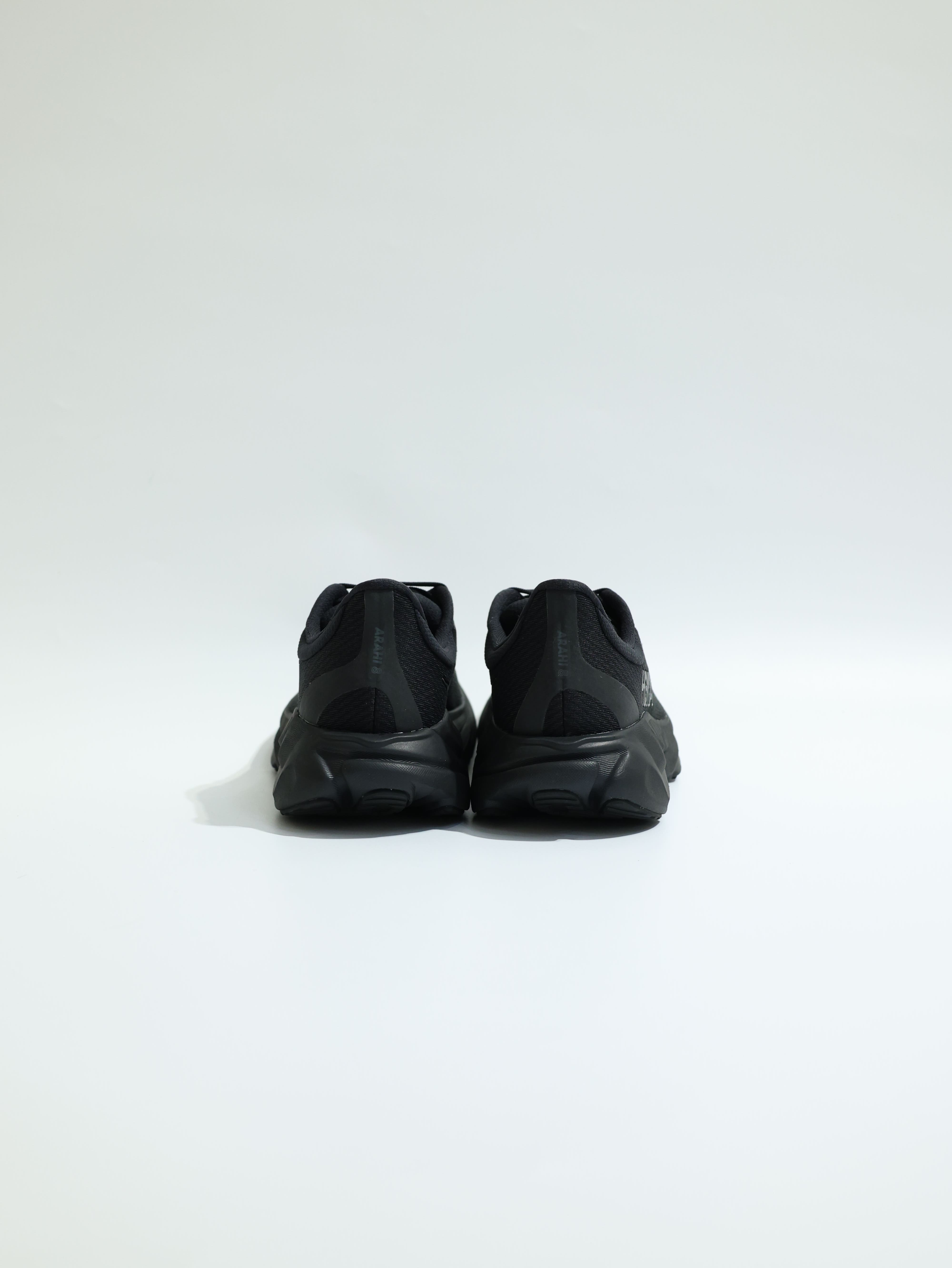 HOKA ONE ONE 女 路跑鞋 Arahi 8 Wide HO1168711