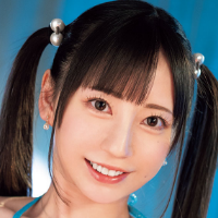 七沢みあ