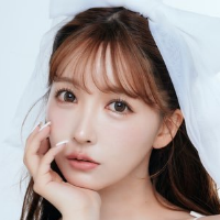 三上悠亜