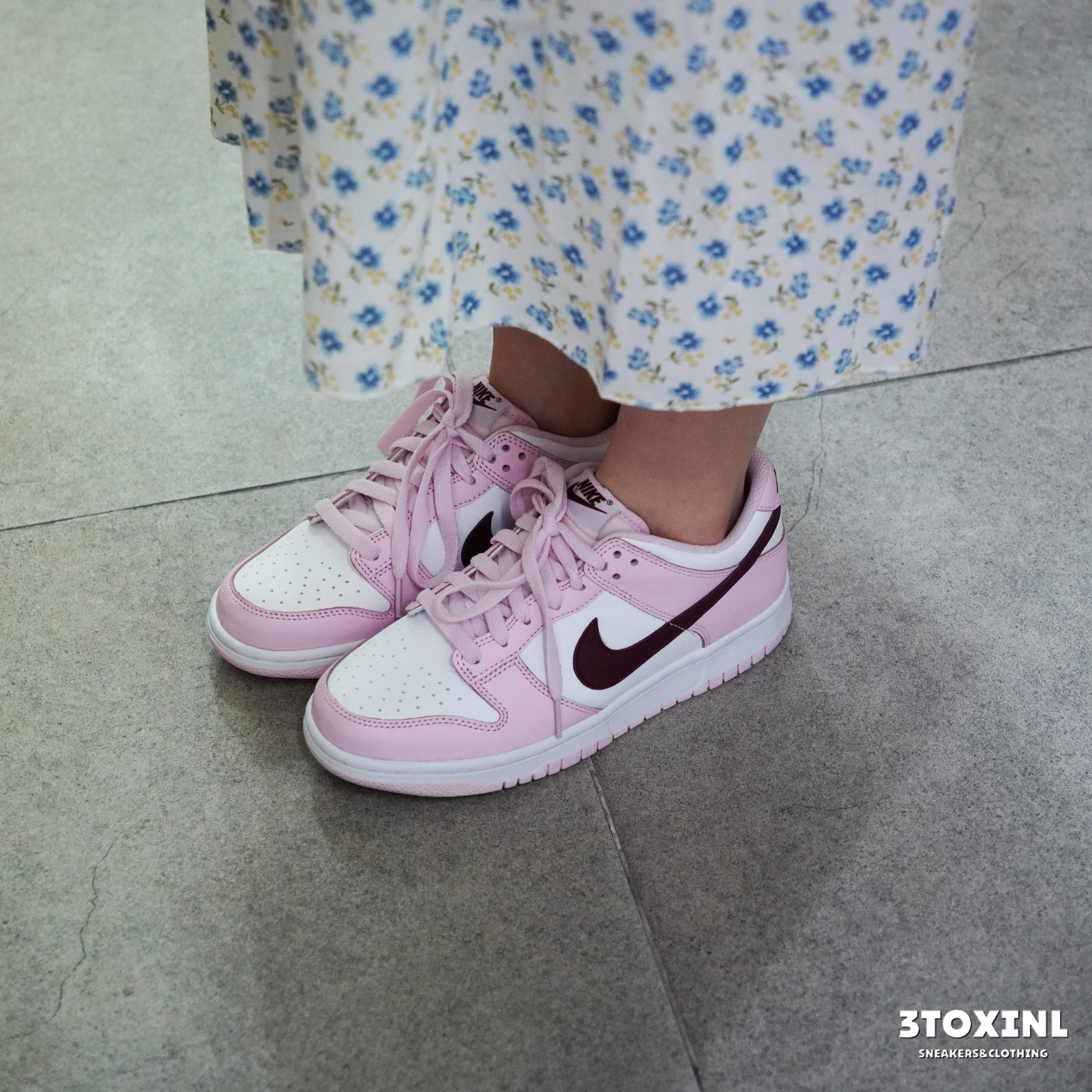 (預訂) Nike Dunk Low - Pink White (GS)