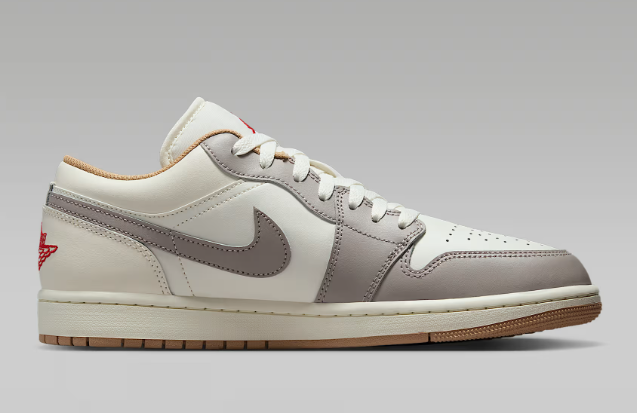 NIKE Air Jordan 1 Classic  Low-top basketball shoes/ Men's /  JUL25