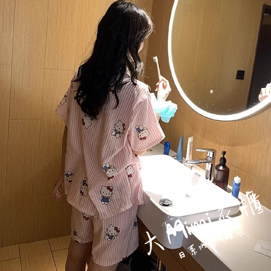 條紋KT貓居家服