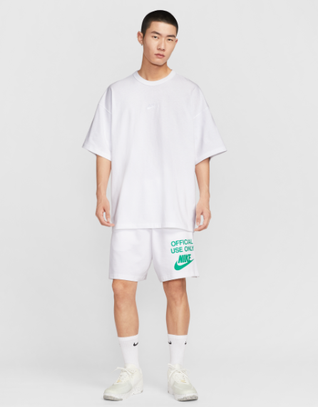 Nike Sportswear Premium Essentials / White /   JUL25