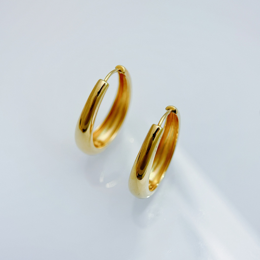 豐潤光澤圈耳環