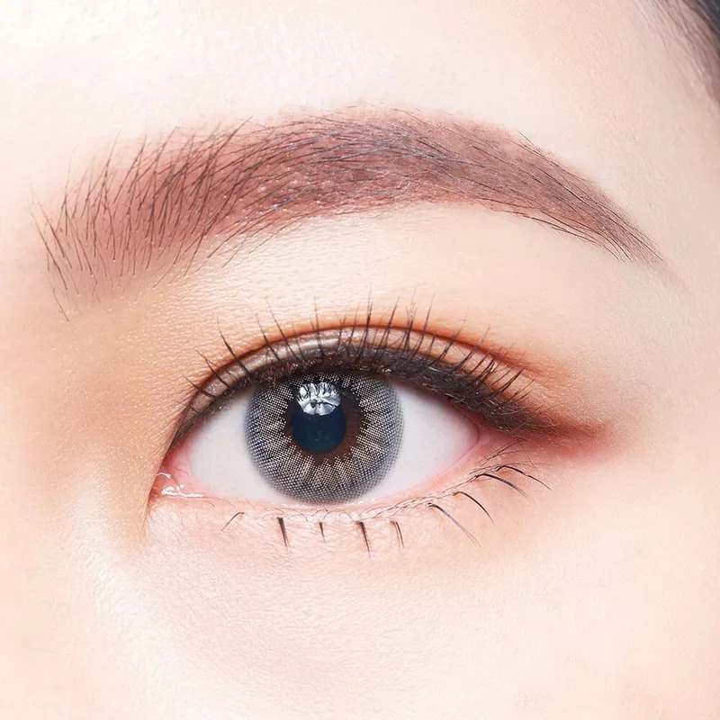 Miacare美若康 1 Day CONFiDENCE 綻美心動灰｜日拋彩妝矽水凝膠隱形眼鏡｜每盒10片