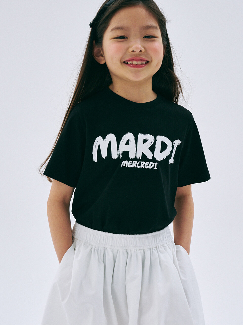 Mardi Mercredi KIDS TSHIRT BRUSH LOGO CONTRAST_BLACK WHITE