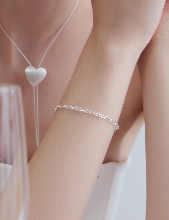 時髦豬鼻小包手鍊