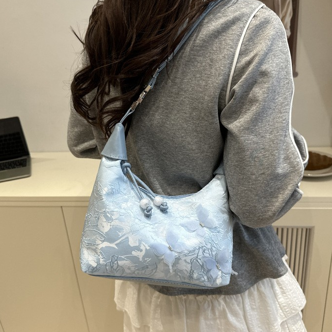 Modern Hanfu-Inspired Embroidered Shoulder & Top Handle Bag