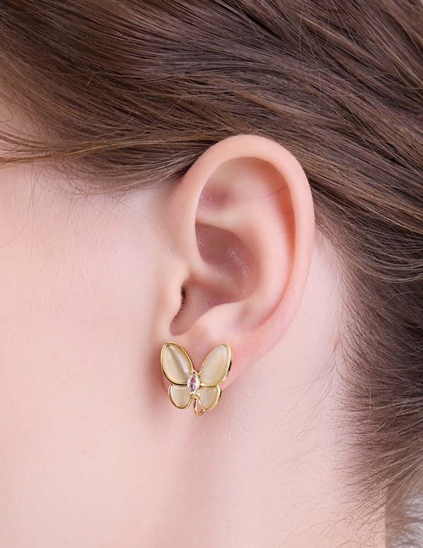 貓眼霧光蝴蝶。夾式耳環