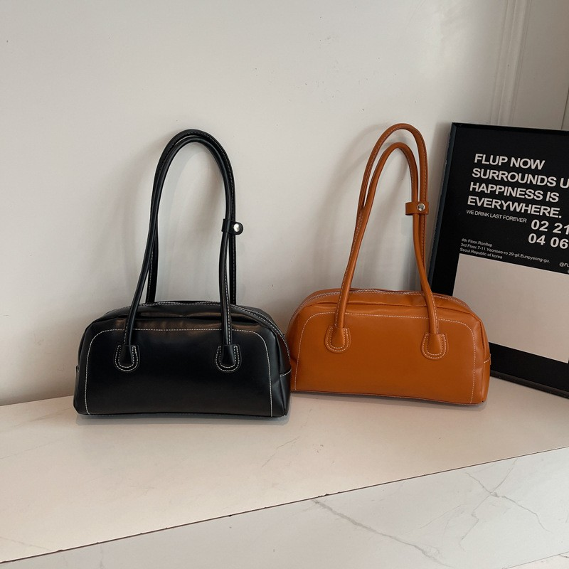 Maillard-Style Pillow Shoulder Bag