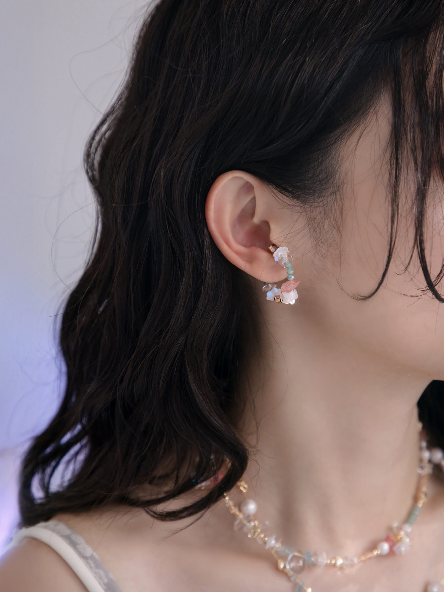 世界喜歡芮比。MUCHAT手作14KGP西瓜晶花花耳骨夾 (單支)