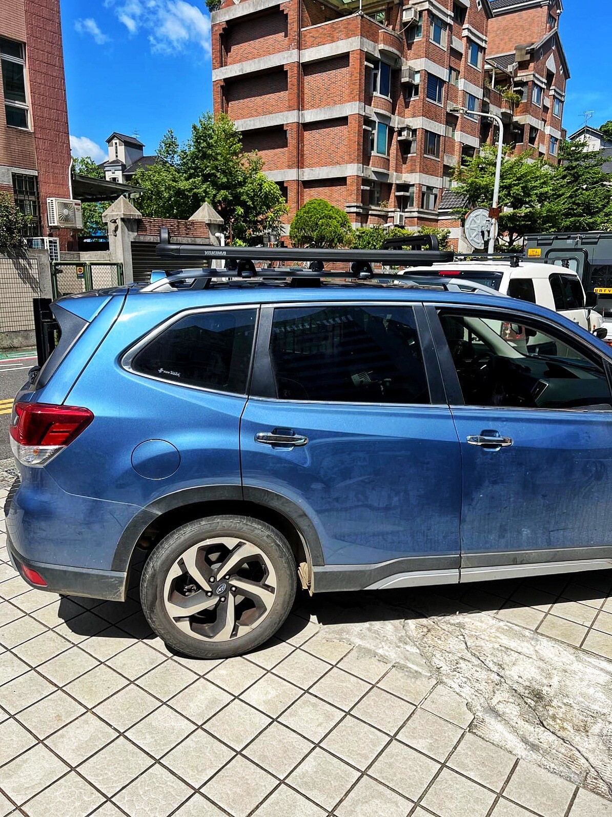 YAKIMA LockNLoad Platform 平盤( Subaru - Forester 森林人)