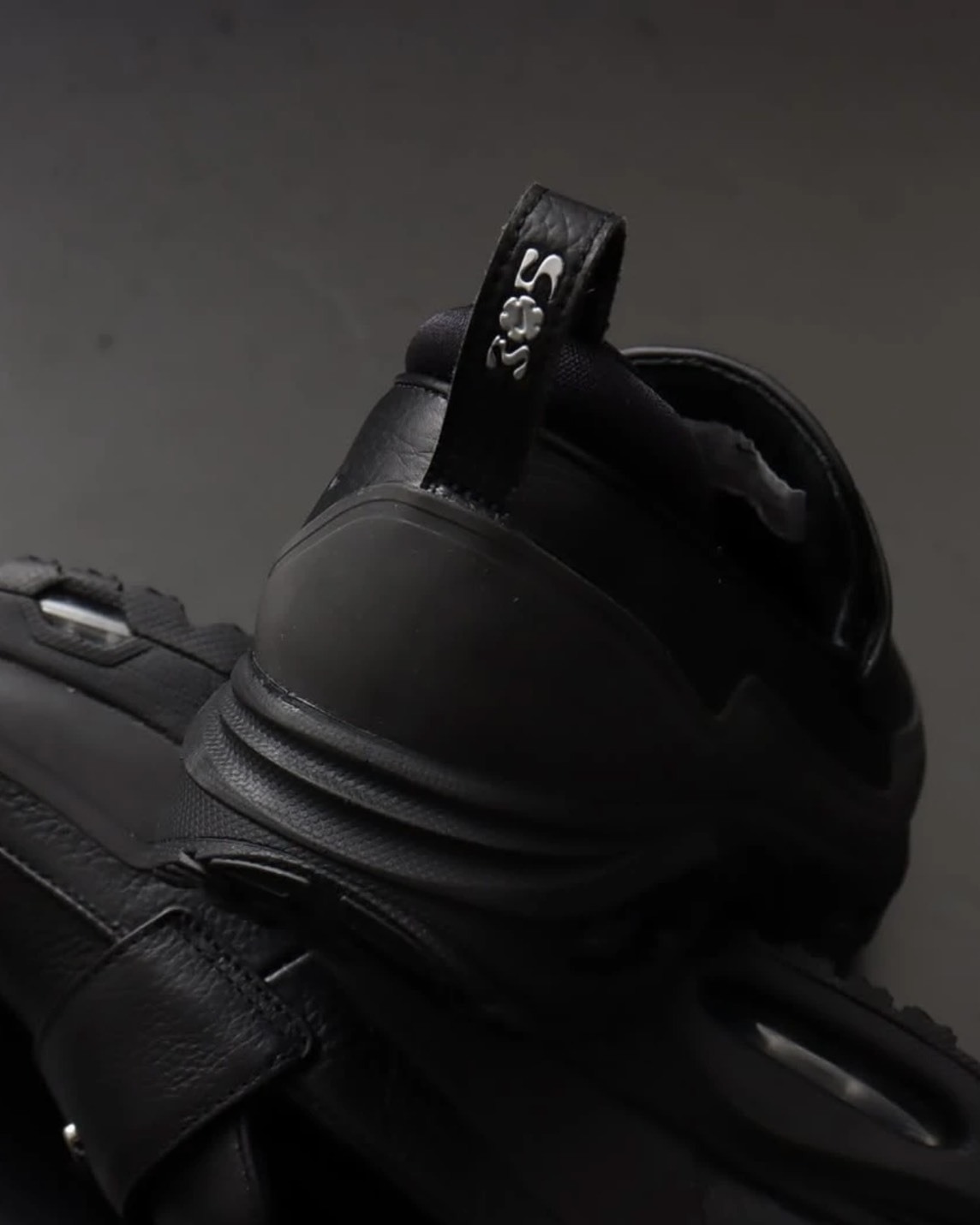 【預購】NIKE W AIR MAX PHENOMENA x SWDC 樂福鞋 極靜黑 HJ4400002