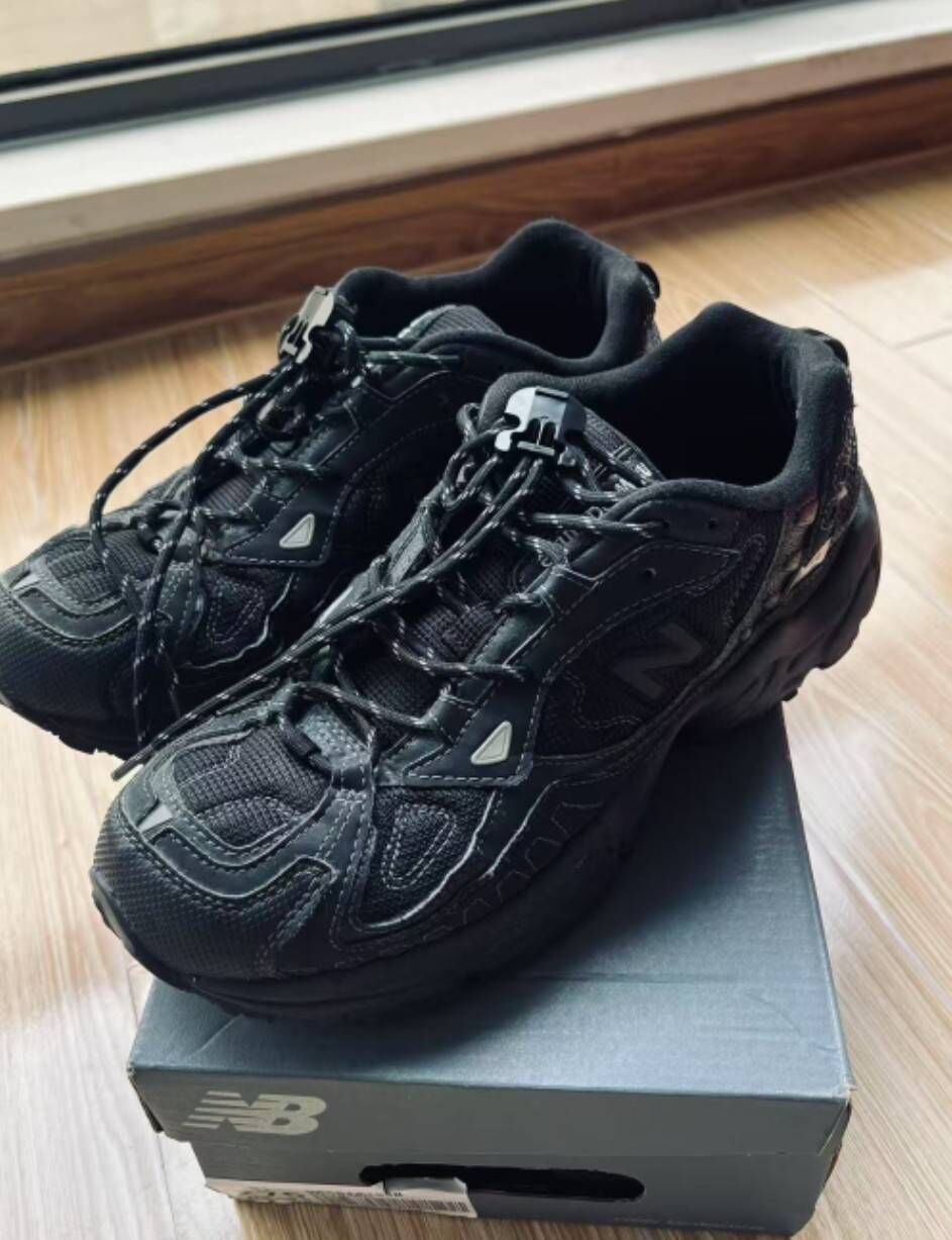 New Balance ML703BC “Triple Black” All-Terrain Trail Shoes 🖤 Utility Meets Urban Cool