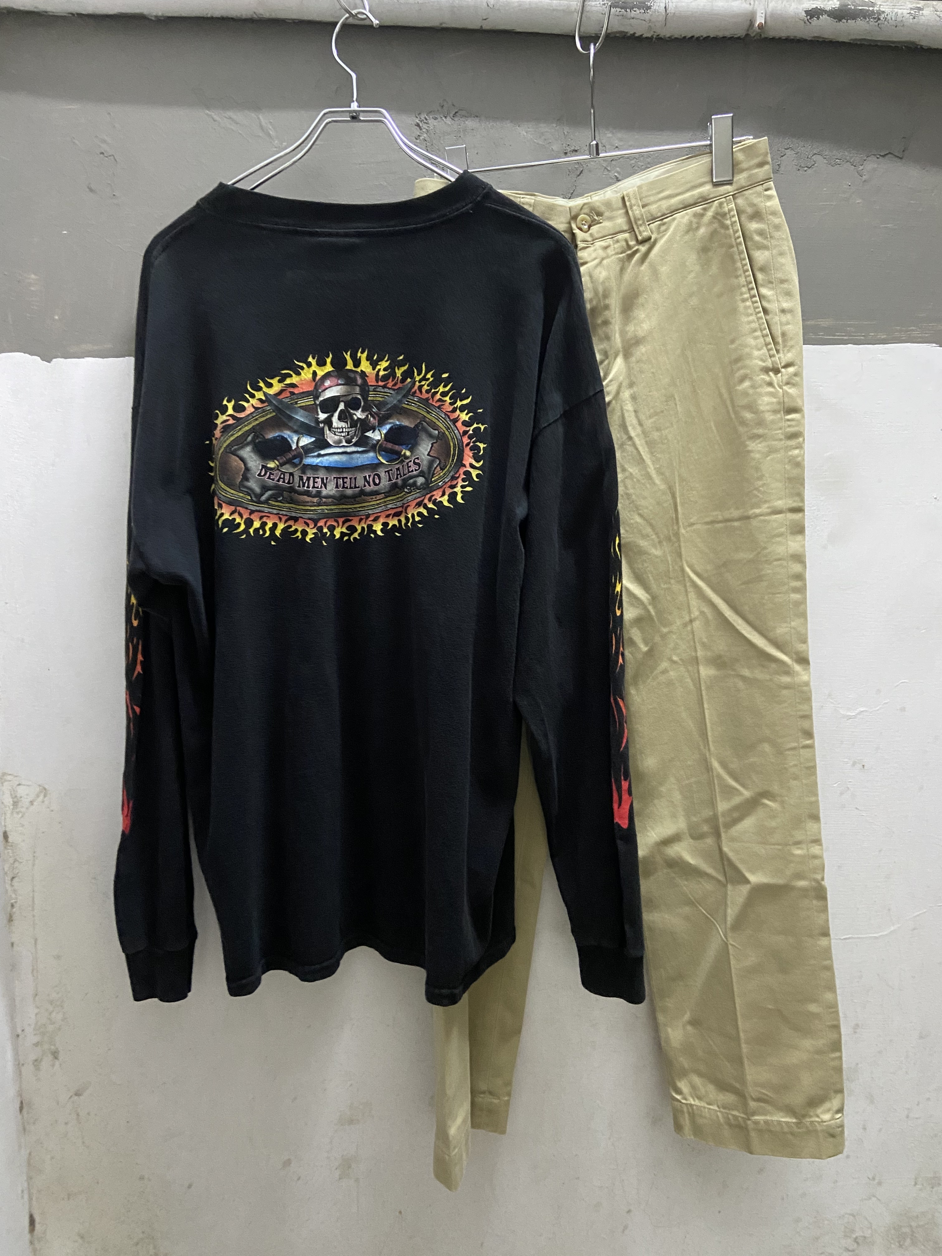 00‘s Skull Print  L/S T-Shirt
