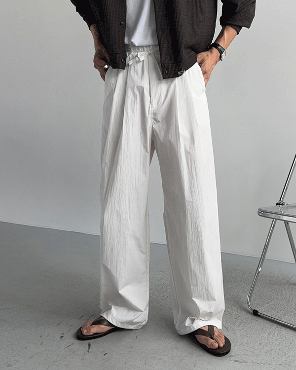 雙褶繩帶休閒褲