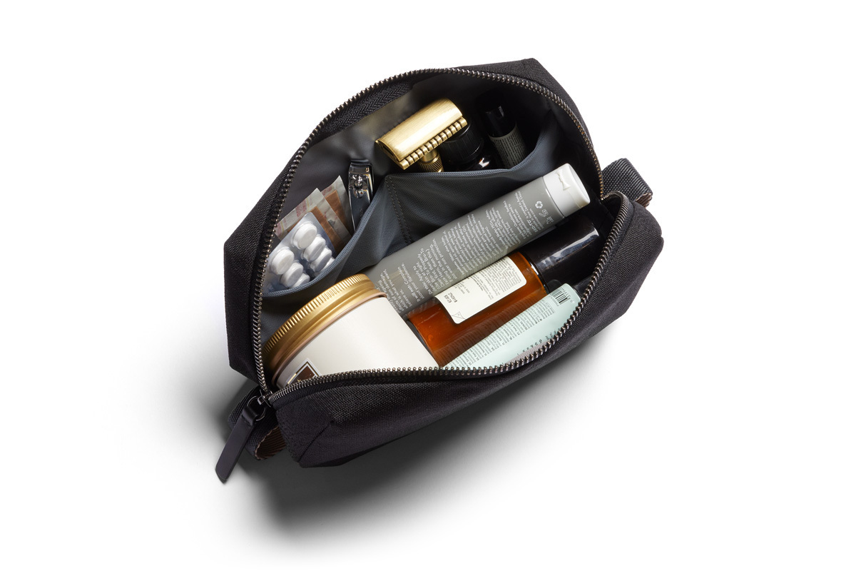 Toiletry Kit 旅行包