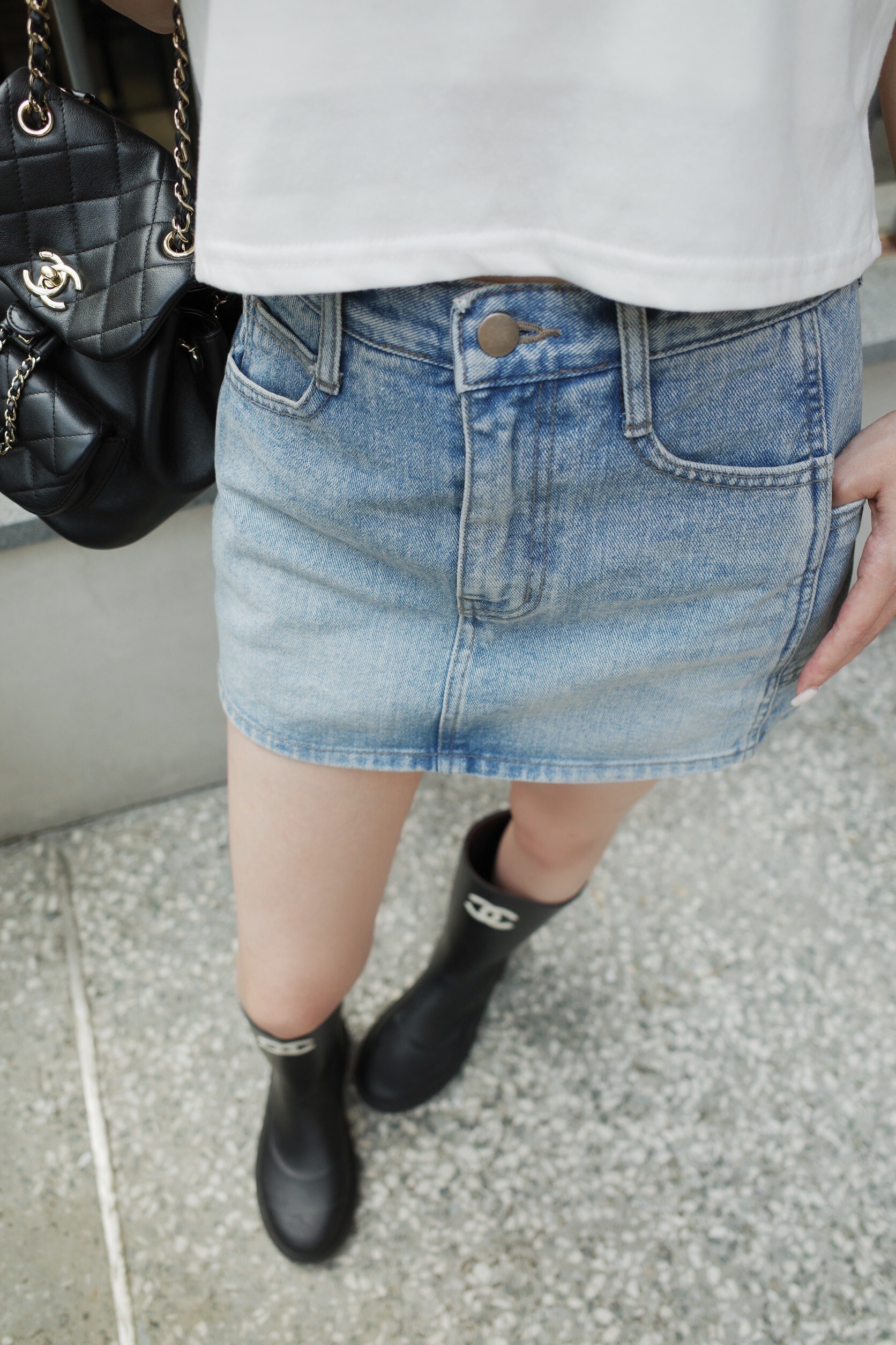 （現貨）🇰🇷#U19 心心念念側口袋單寧短裙(藍/黑)