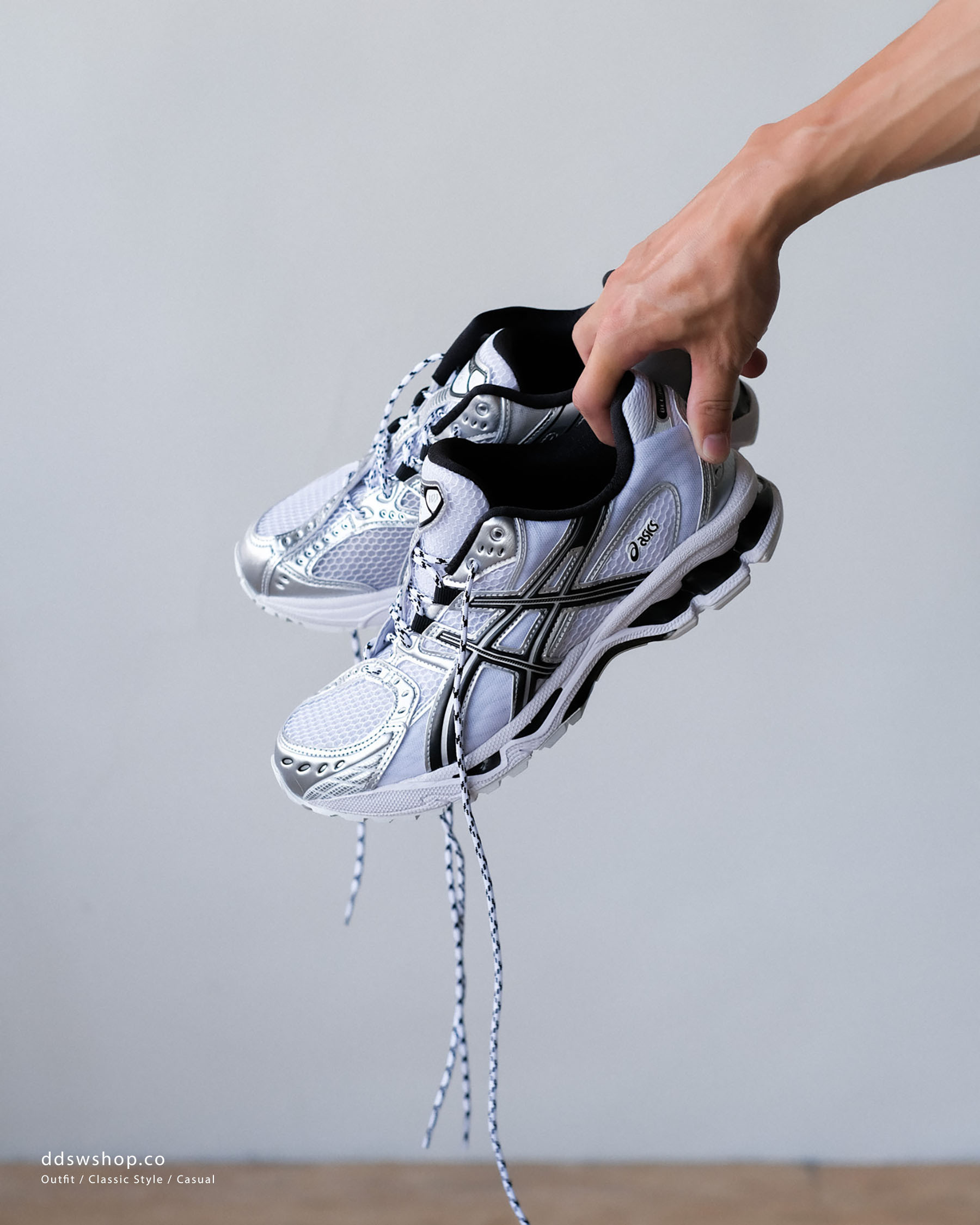 "代購" Asics Gel-Nimbus 10.1 "White Grey" 運動鞋 白灰 男/女款 1203A780-101