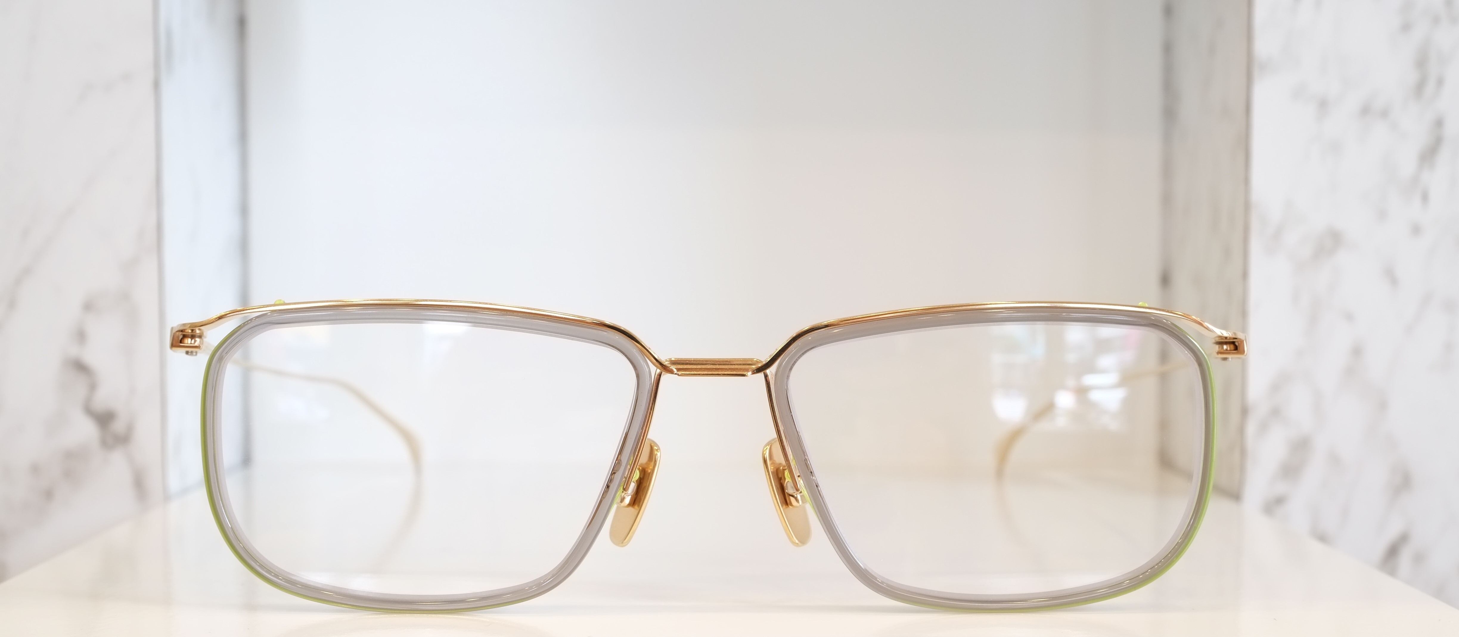 DITA   DTX422