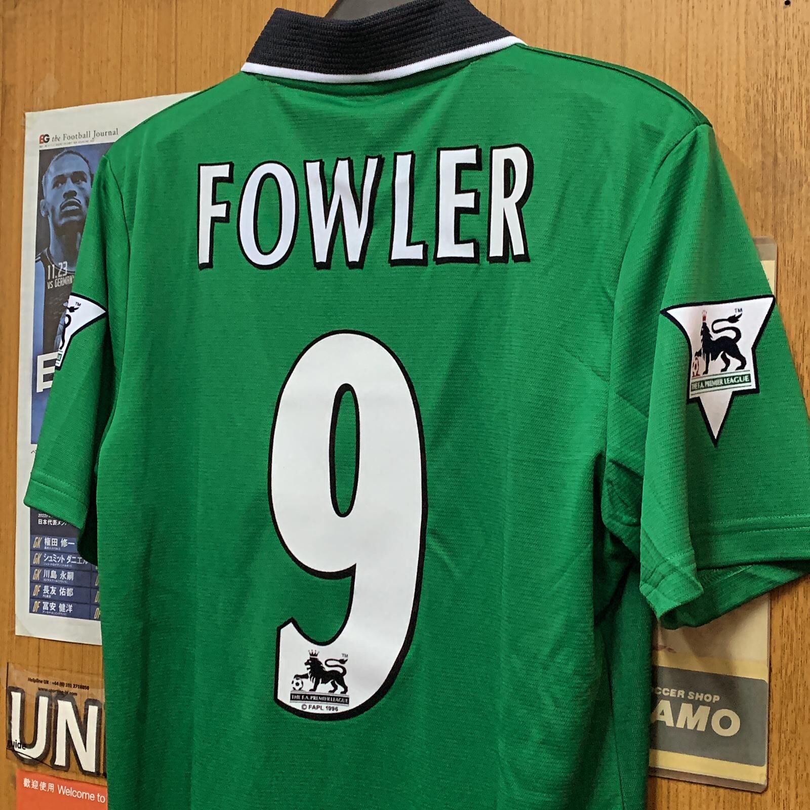 1999 Liverpool Retro Carlsberg Away Shirt with 9 FOWLER