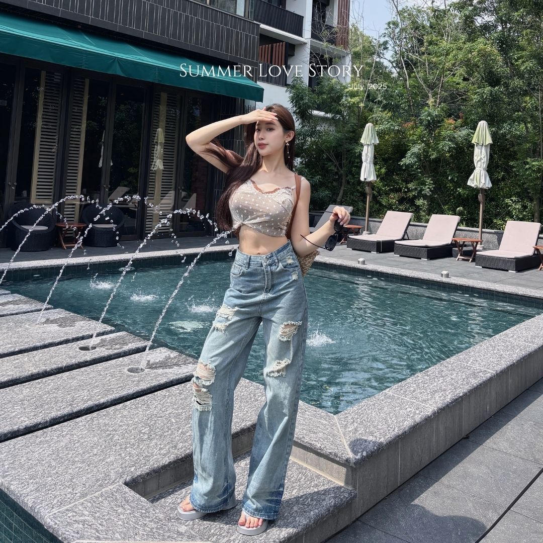 【主角感破洞牛仔】DOMISS顯瘦辣得剛剛好 鬆得很有態度 牛仔長褲 寬褲(現貨)