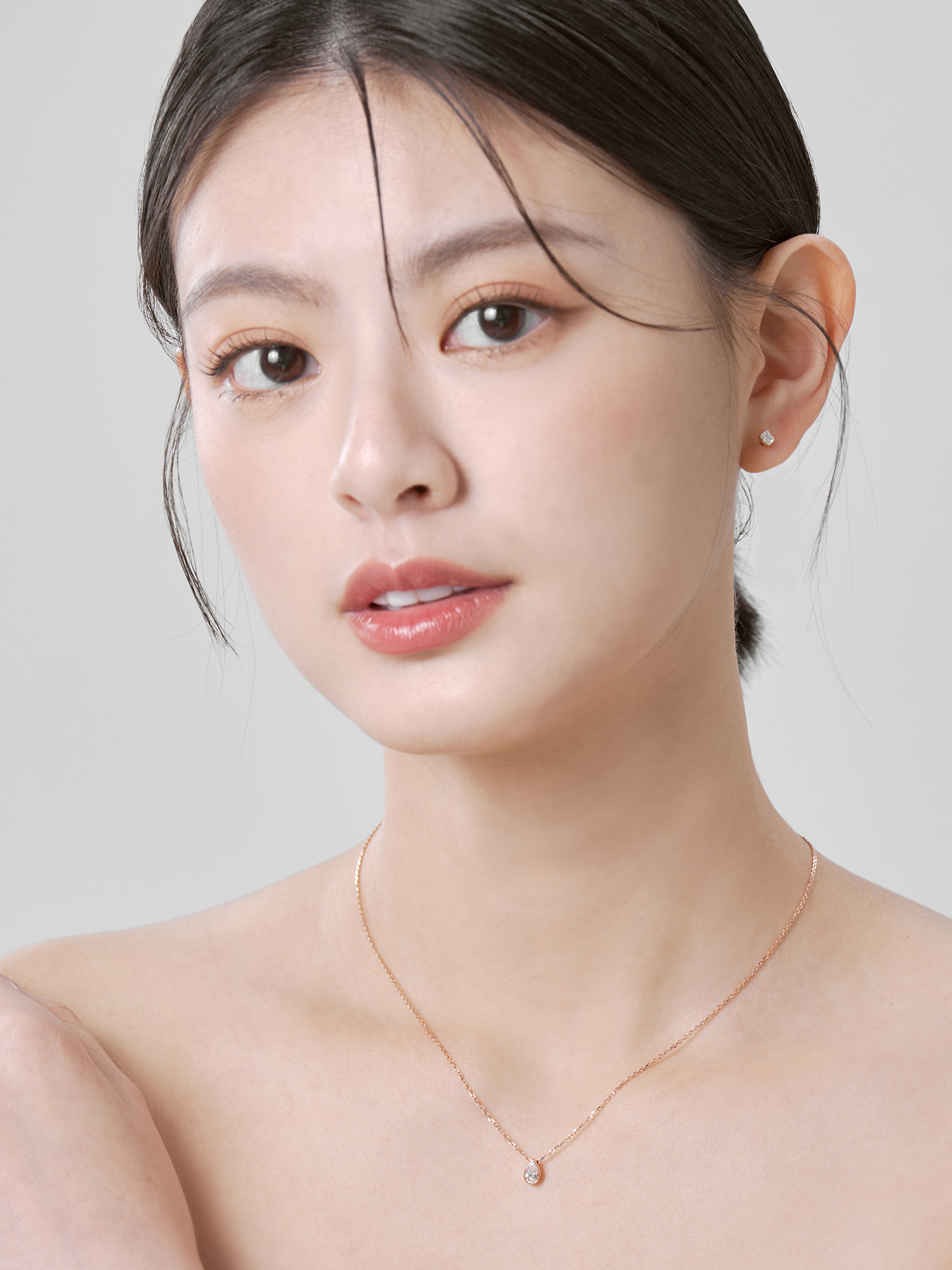 SERENE 18K鑽石澄心項鍊