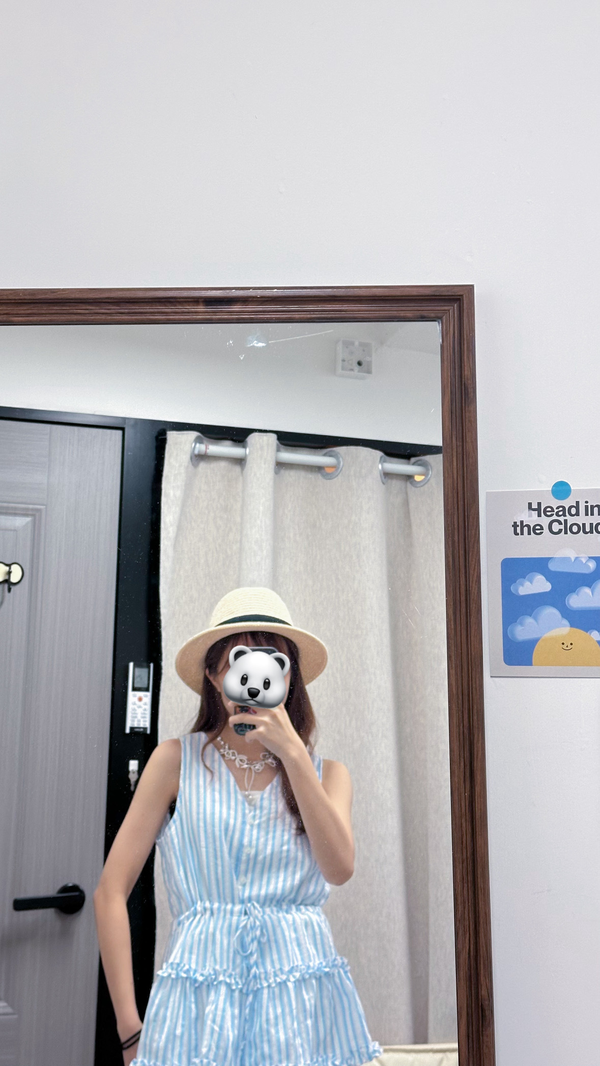 淺藍色V領束腰TOP