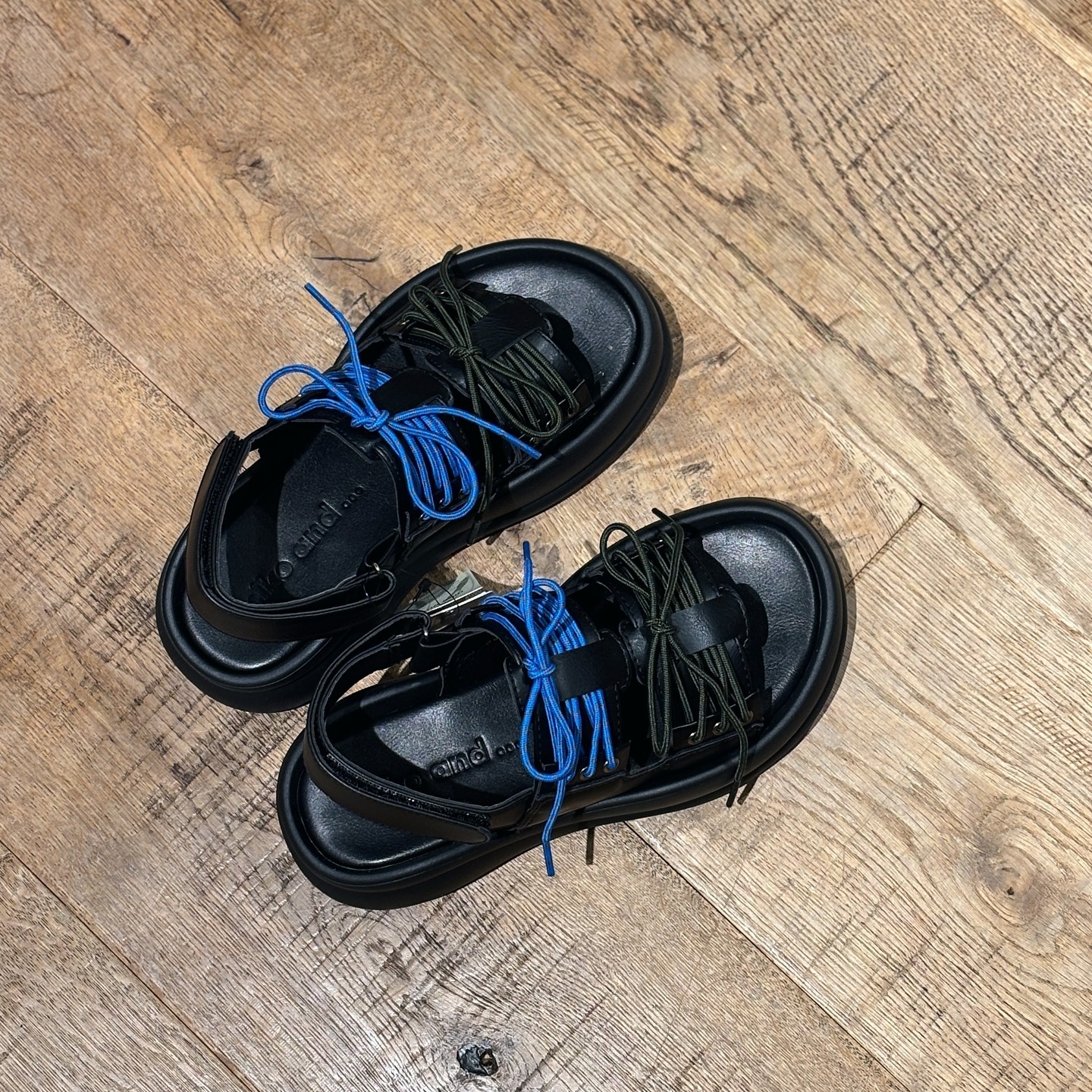 niko and ... 日本限定 2色 黑色 銀色 miumiu 風 增高 厚底 涼鞋