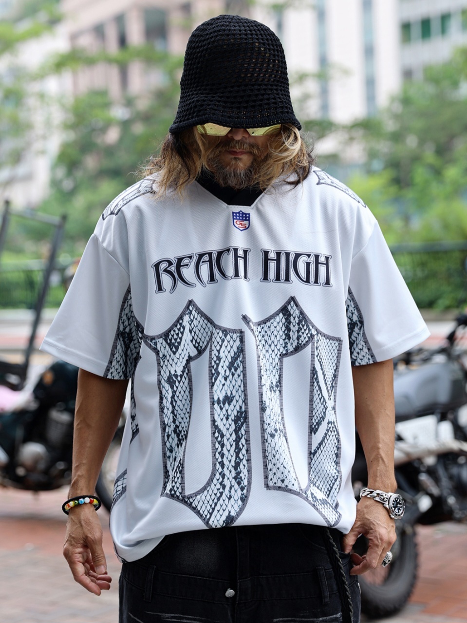 蛇蚊網眼V領短袖T恤