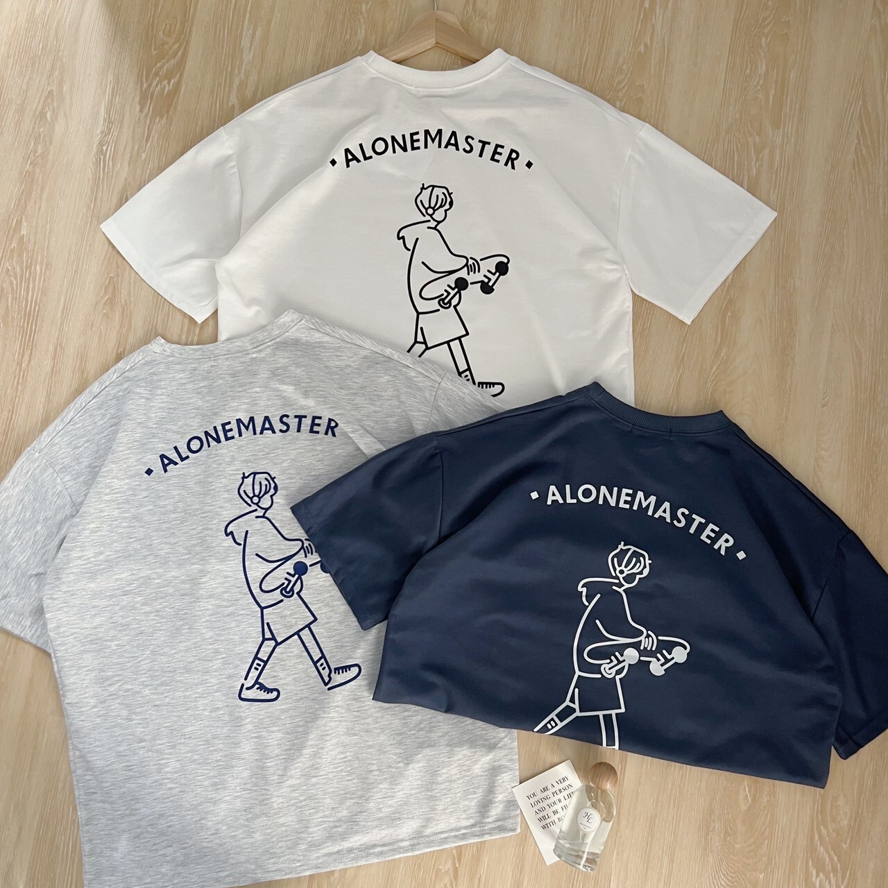 20004 ALONEMASTER 滑板男短袖