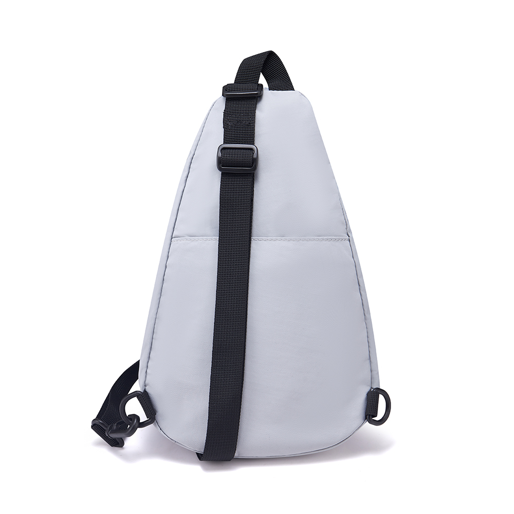 超輕多功能肩背包