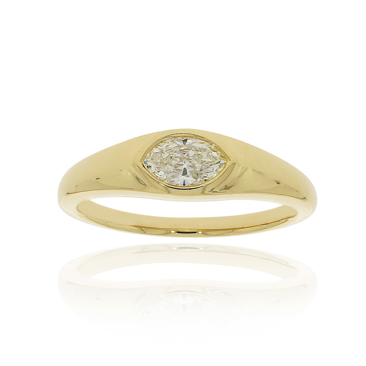 馬眼形鑽石印戒