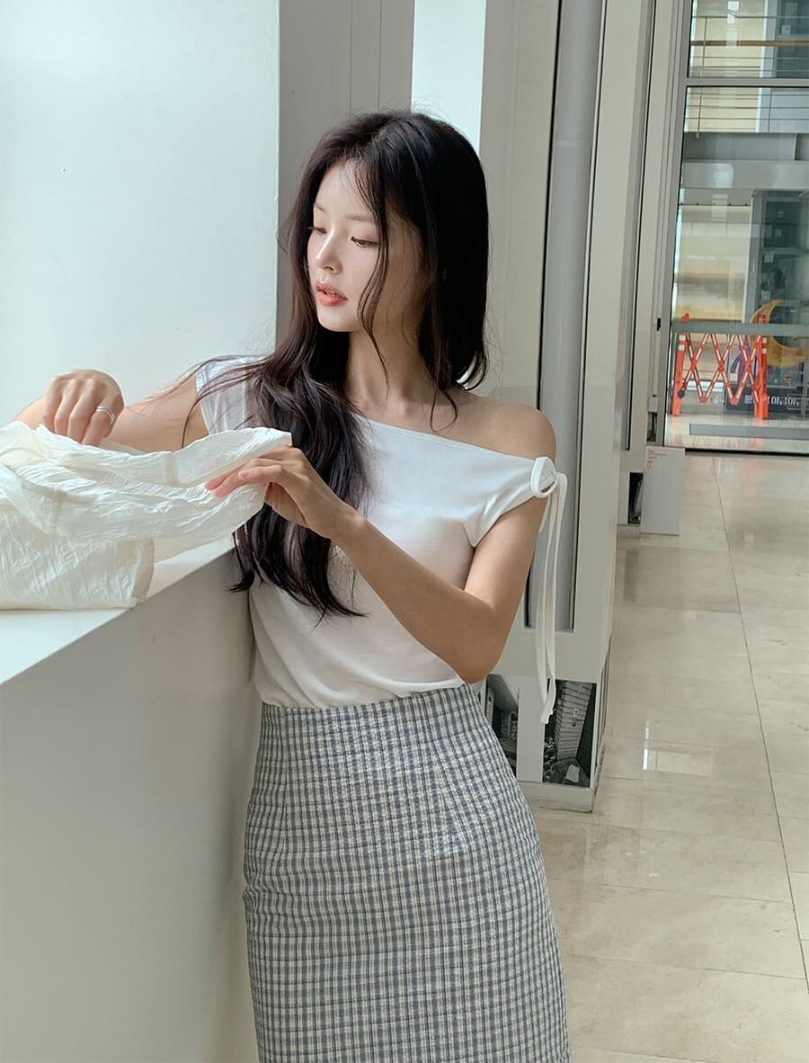 韓國Cherrykoko授權 高級小性感單肩蝴蝶結綁帶上衣