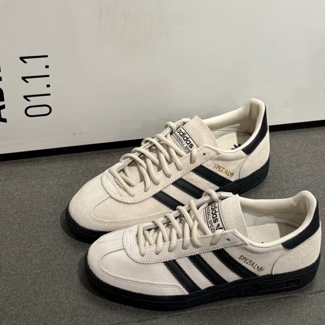 Adidas Originals Handball Spezial 灰黑 麂皮 黑膠底 德訓鞋 JR3667