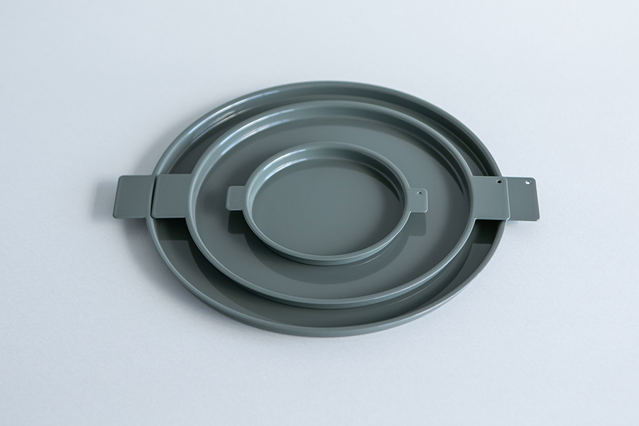 yumiko iihoshi porcelain - Colored' aluminum tray彩色鋁製托盤 / 圓形  / 綠 / L