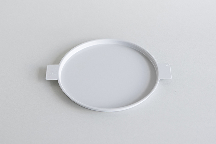 yumiko iihoshi porcelain - Colored' aluminum tray彩色鋁製托盤 / 圓形  / 白 / L