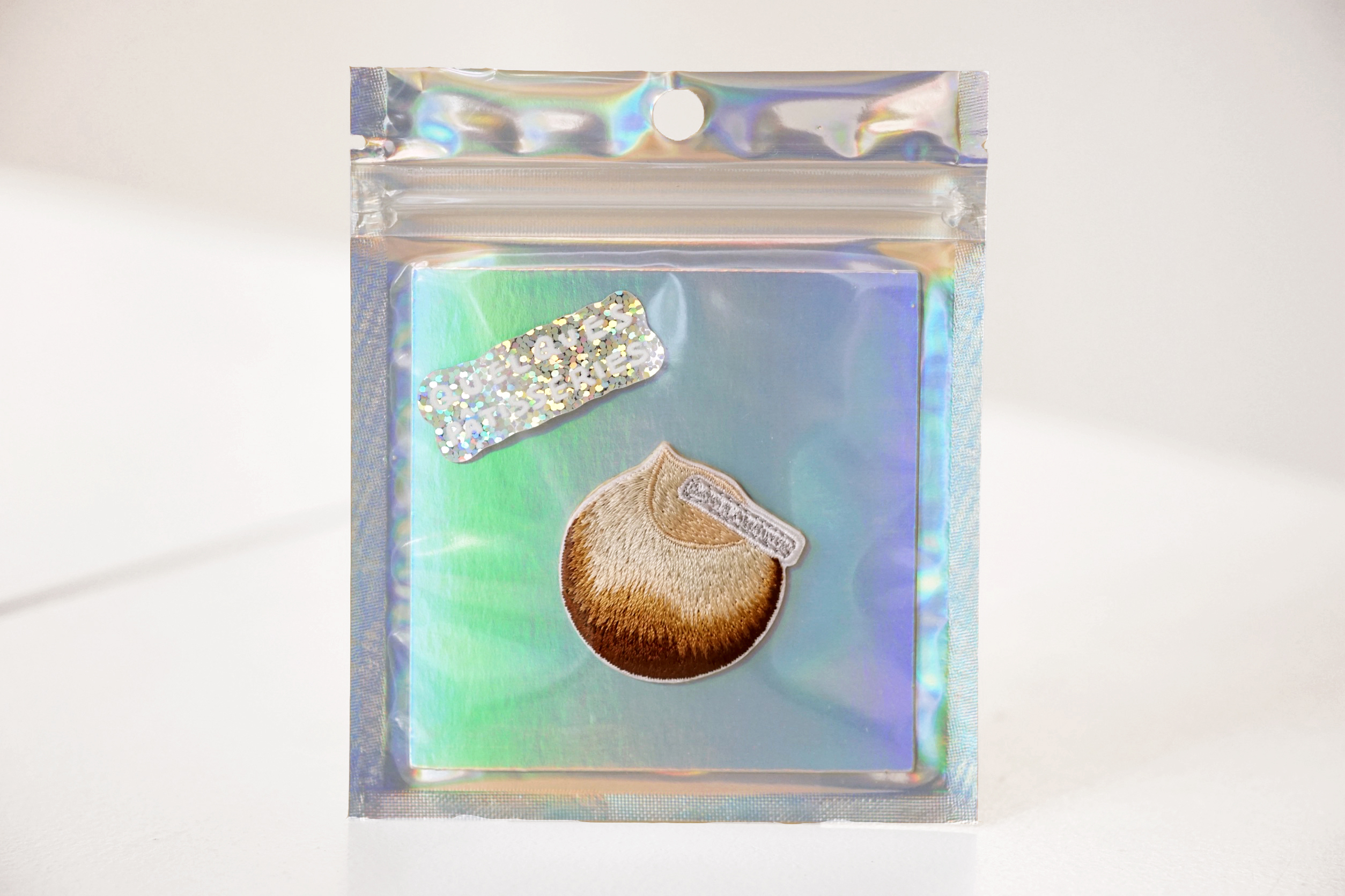 某某精緻刺繡貼紙&刺繡燙貼