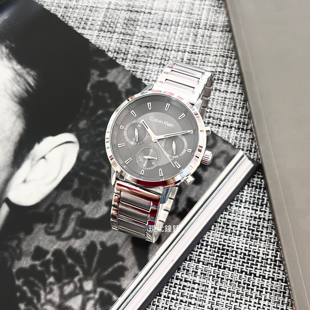 【CALVIN KLEIN】紳士品味三眼腕錶 CK25200493 41 mm 現代鐘錶