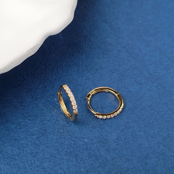 【me.luxe】SV閃亮鋯石耳環