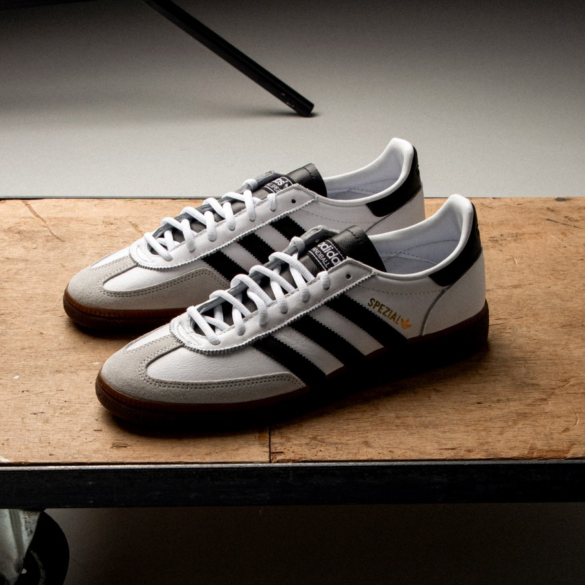 Adidas Originals Handball Spezial 復古白黑 麂皮 焦糖底 德訓鞋 IE3403