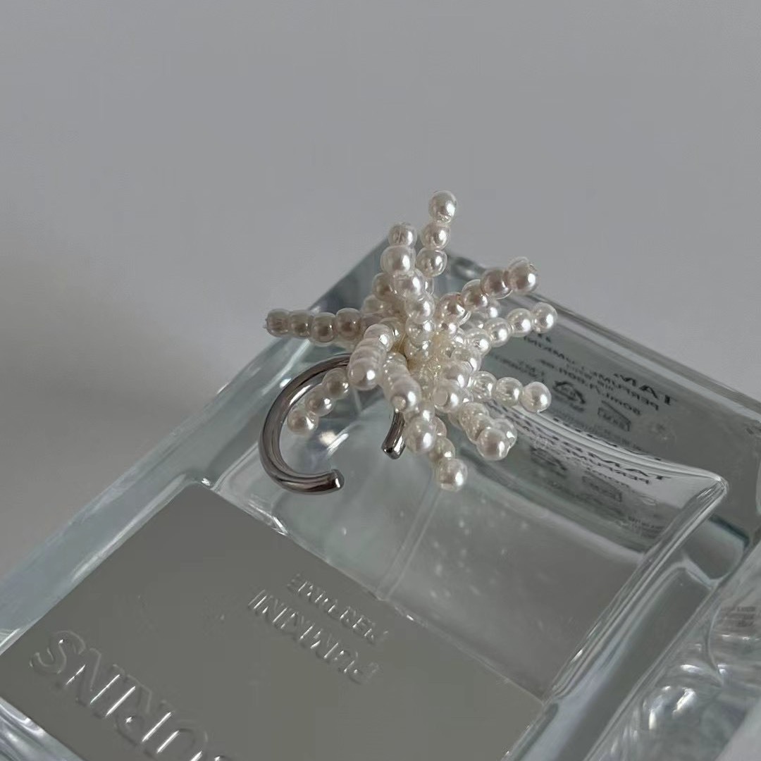 Handmade 珍珠耳骨夾