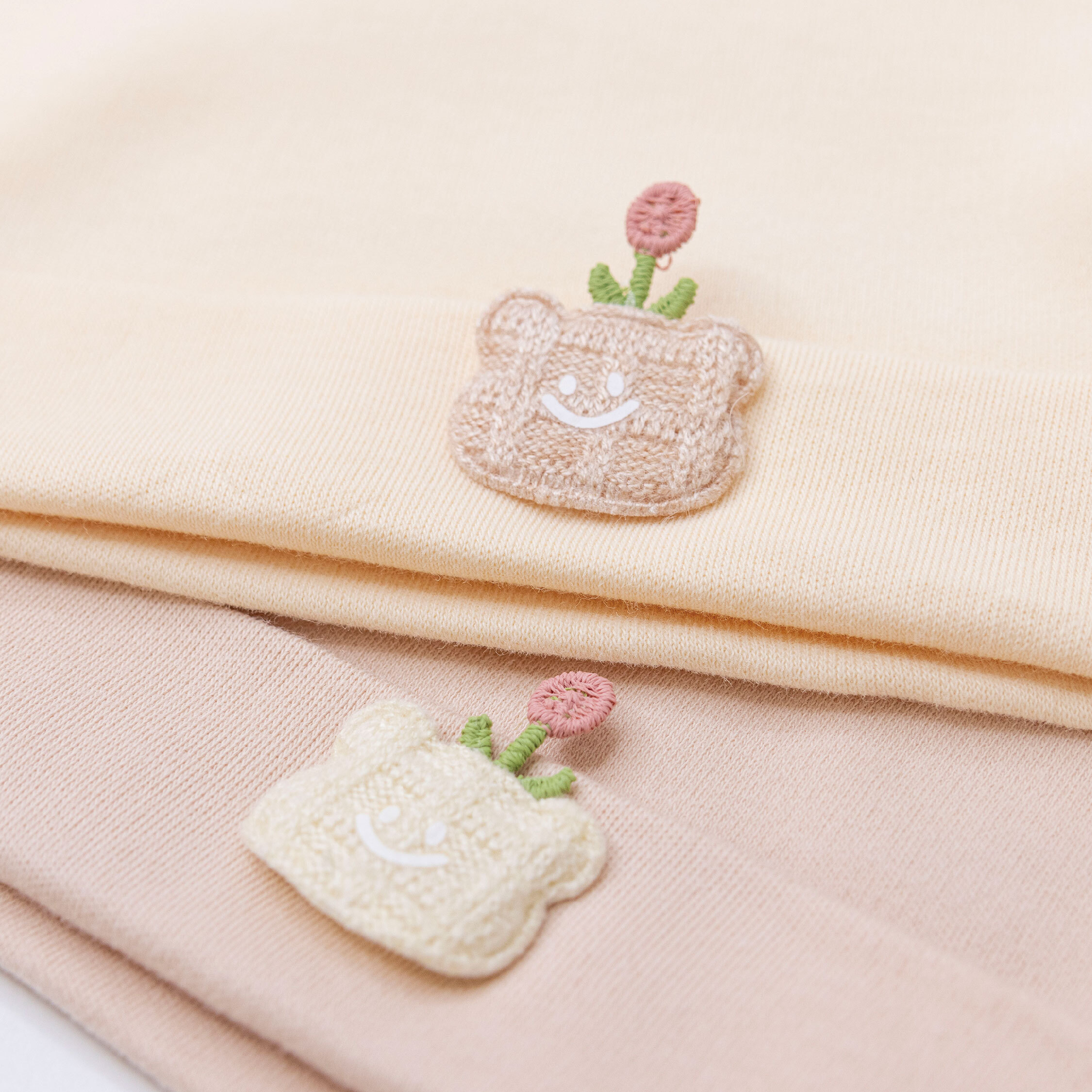 【JA1538】小熊頭上有花親膚寶寶帽＊二色