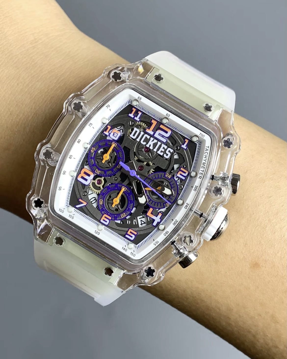 Dickies 水桶造型 銀河系列 手錶 腕表 石英機芯 防水 透明簍空 白色