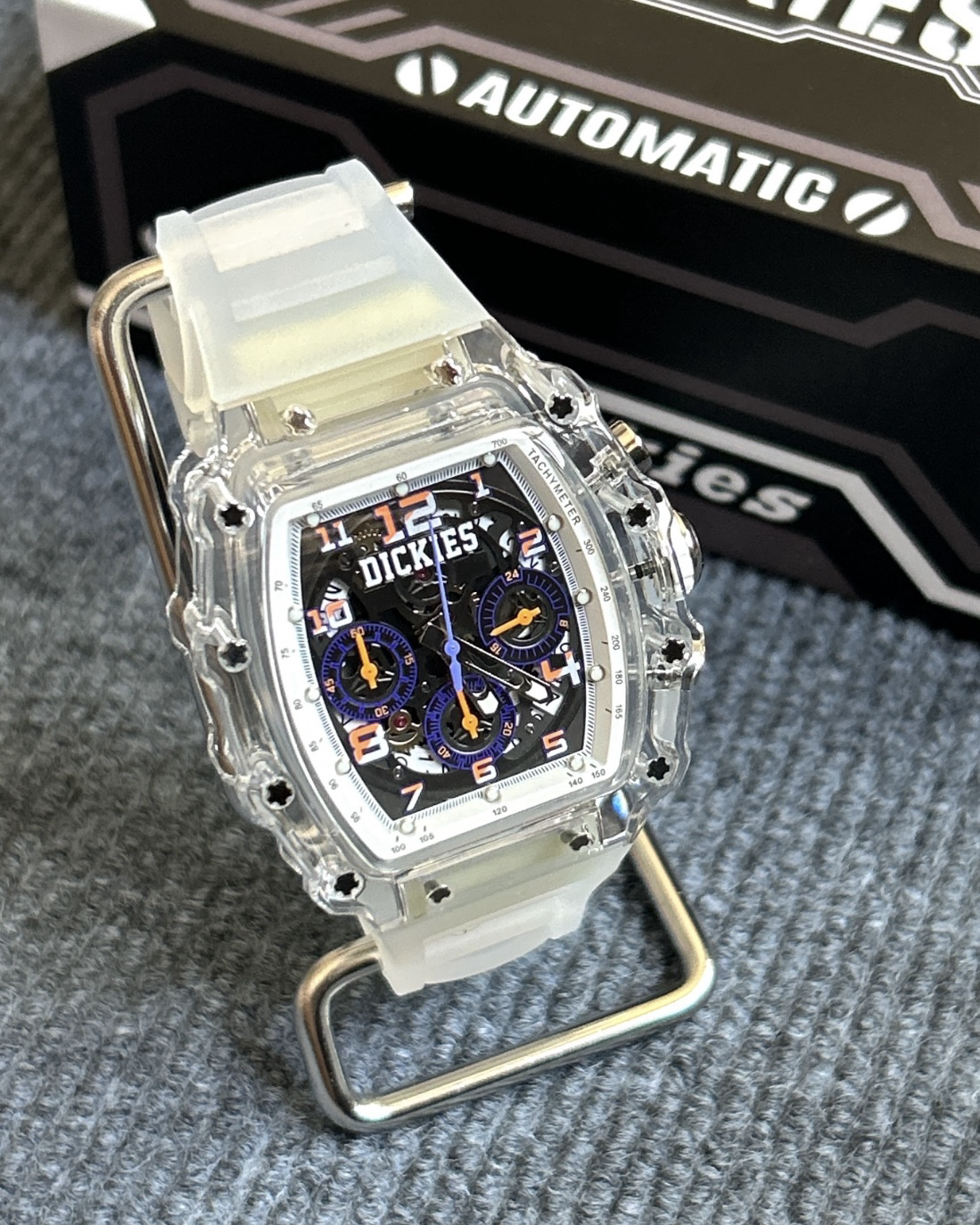 Dickies 水桶造型 銀河系列 手錶 腕表 石英機芯 防水 透明簍空 白色