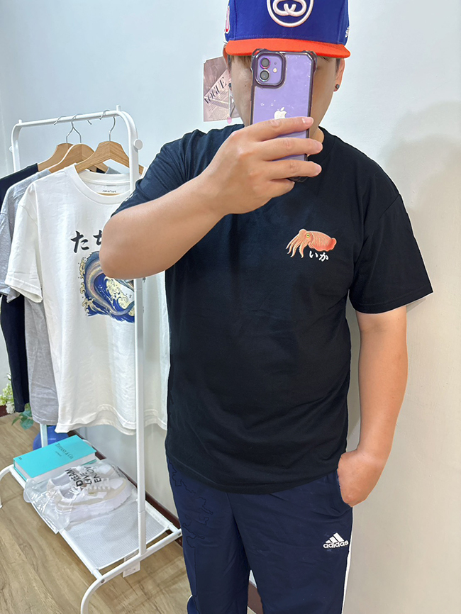 超Q軟絲日文字母上衣-現貨