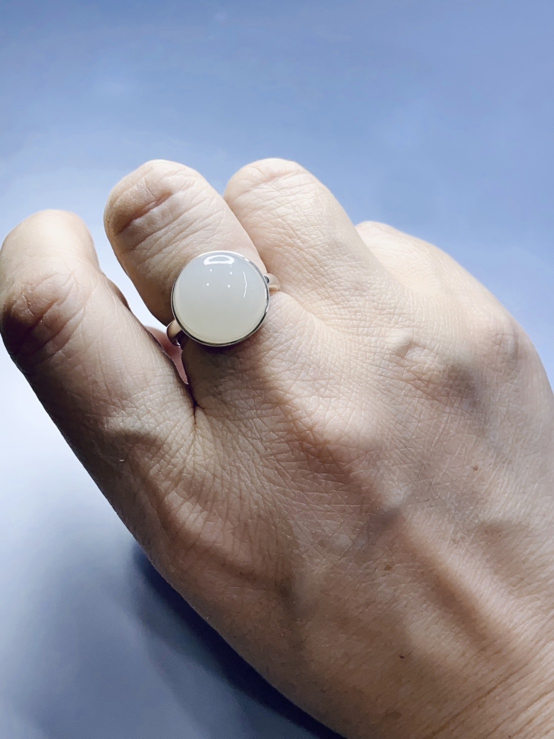 White Hetian jades_big silver ring